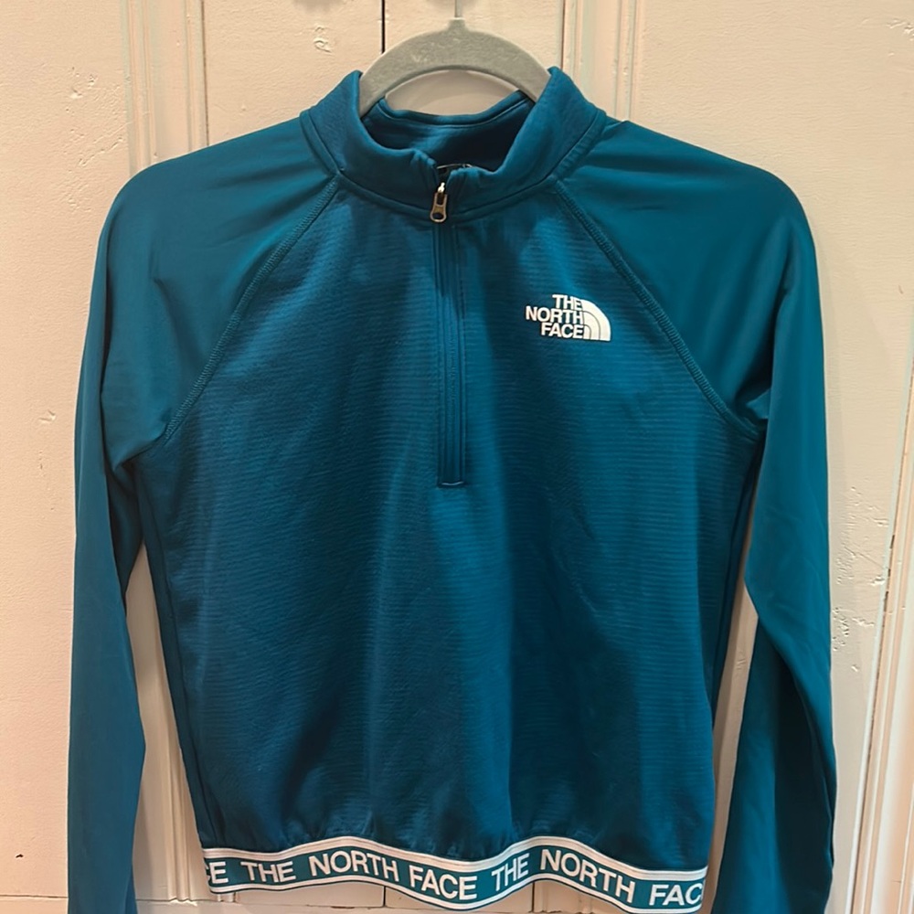 Blue, North Face, 1/4 zip.